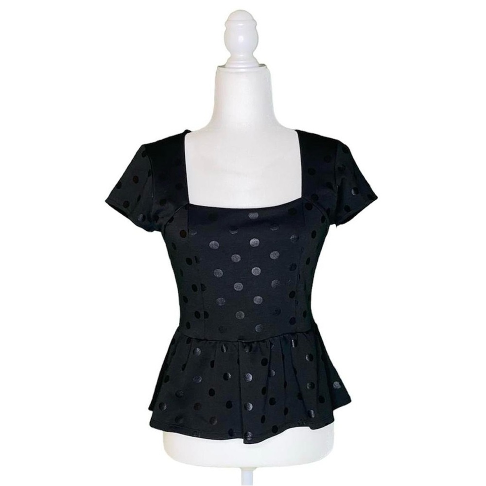 BLACK POLKA DOT PEPLUM BLOUSE W/ SQUARE NECKLINE · SIZE M · NWOT